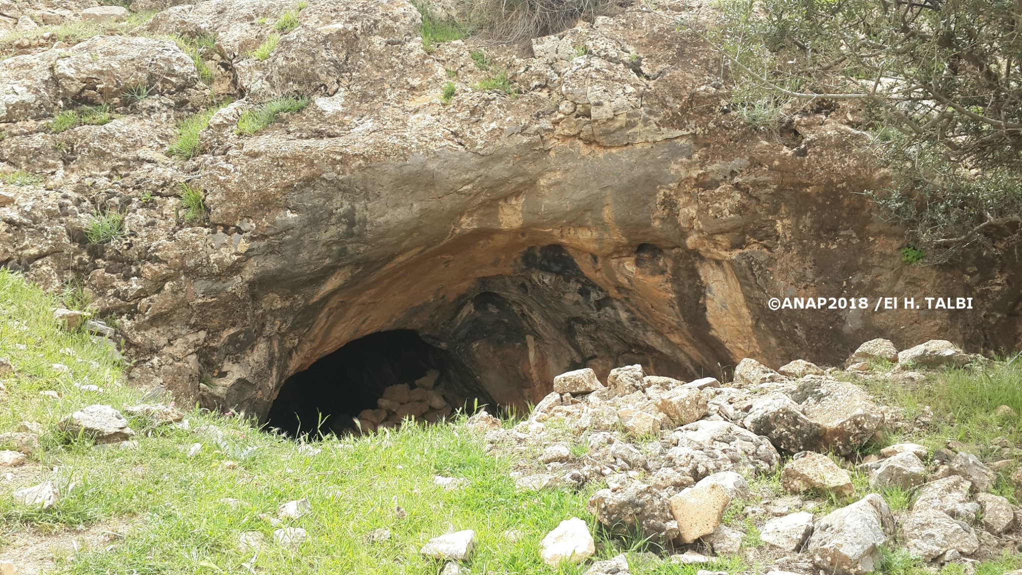 Grotte Al Baz